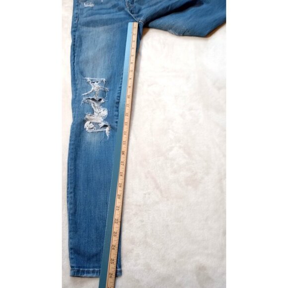 American Eagle Size 2 Short Super Stretch X High Rise Distressed Fun and Sexy - Picture 7 of 11